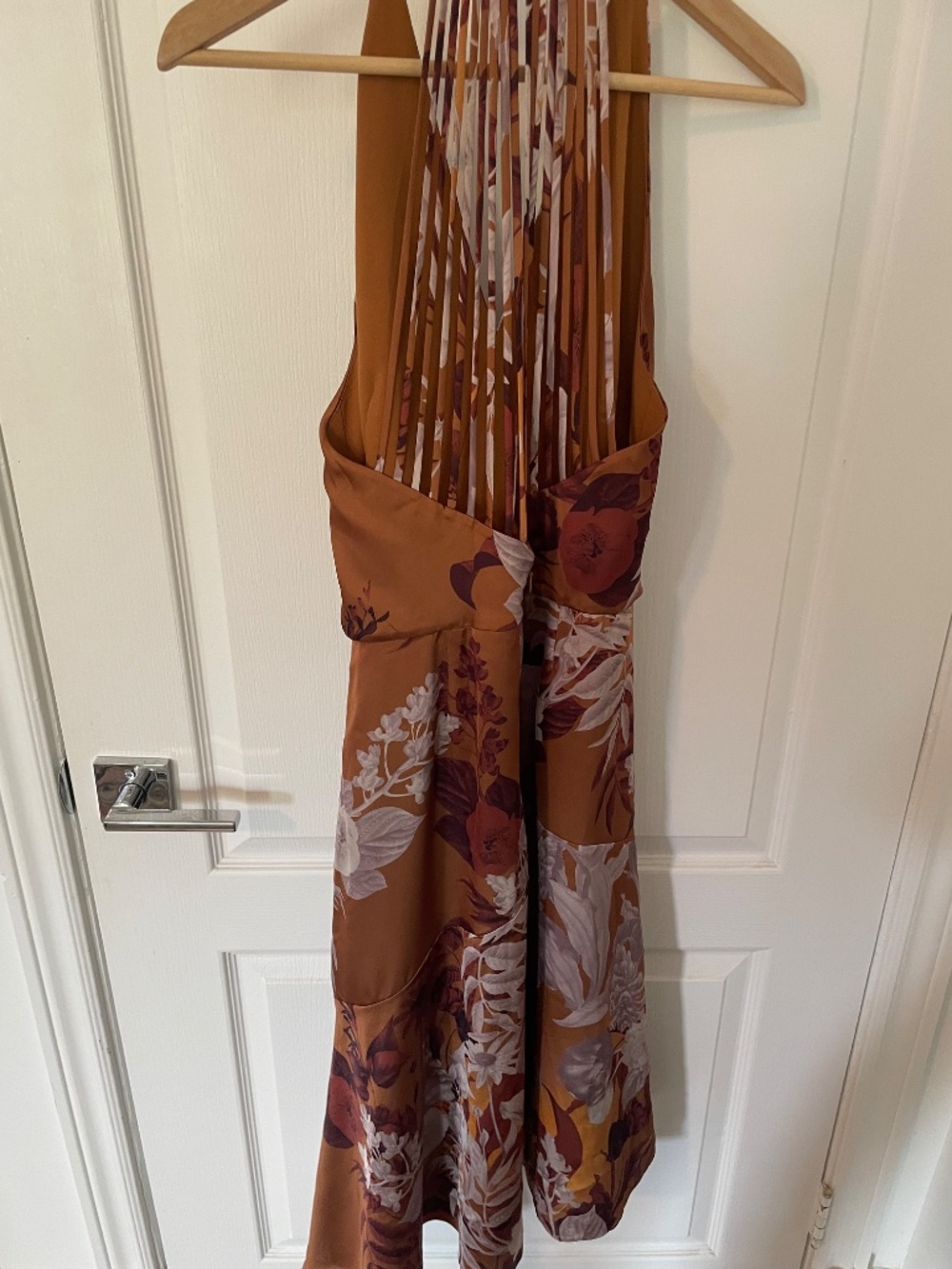 Gorgeous Reiss Dress - Picture 5 of 7